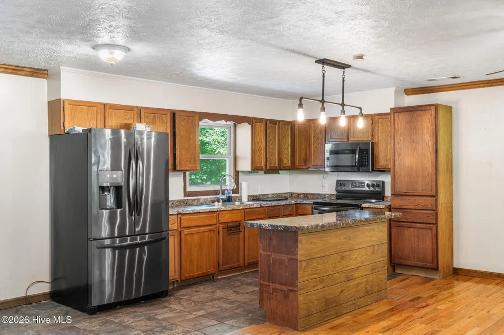 737 Ranger Road Murphy, NC 28906