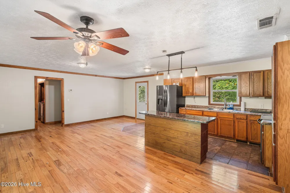 737 Ranger Road Murphy, NC 28906
