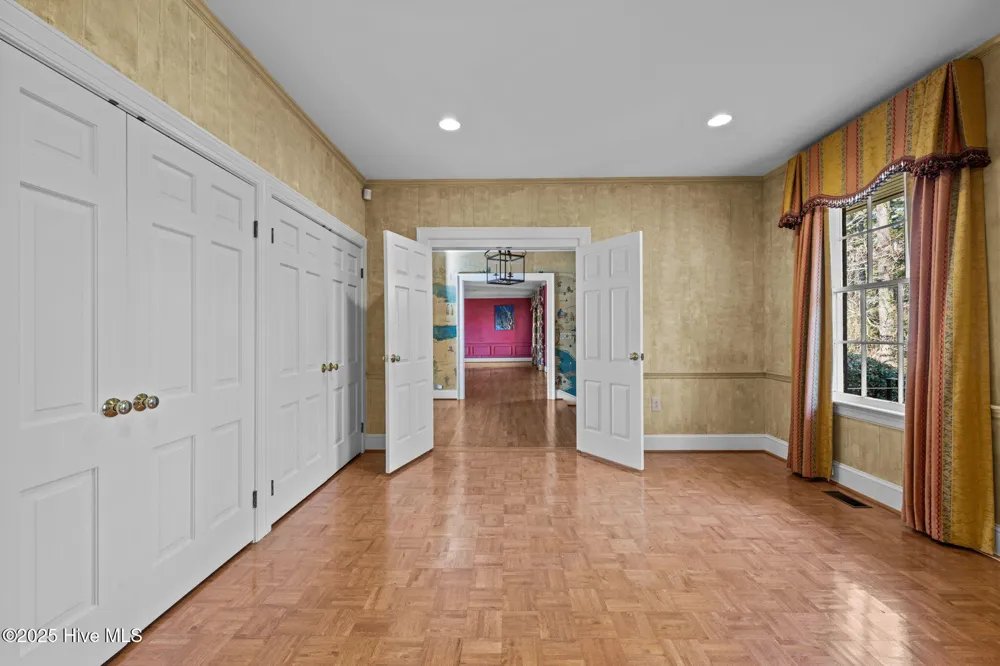 5003 Trent Woods Drive Trent Woods, NC 28562