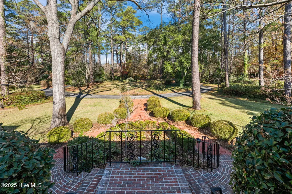 5003 Trent Woods Drive Trent Woods, NC 28562