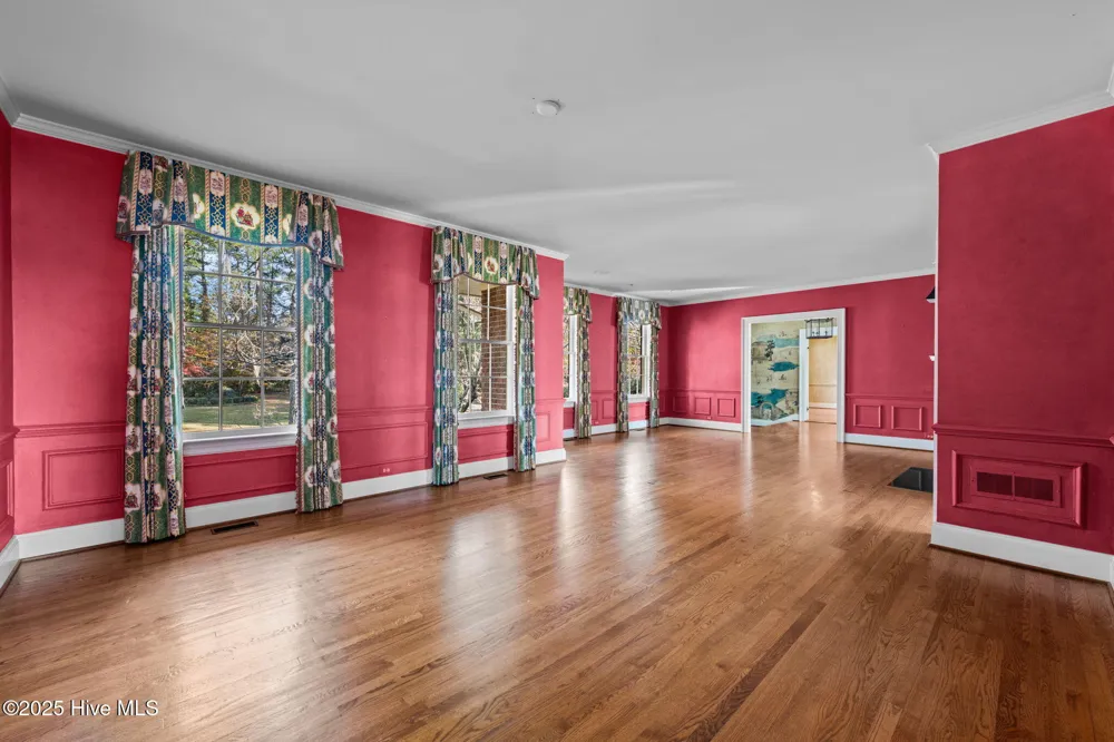 5003 Trent Woods Drive Trent Woods, NC 28562