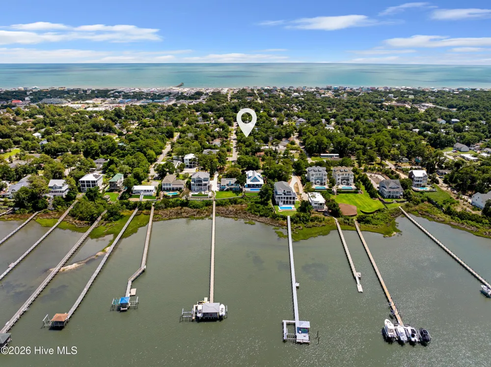 311 Lamroc Drive Emerald Isle, NC 28594