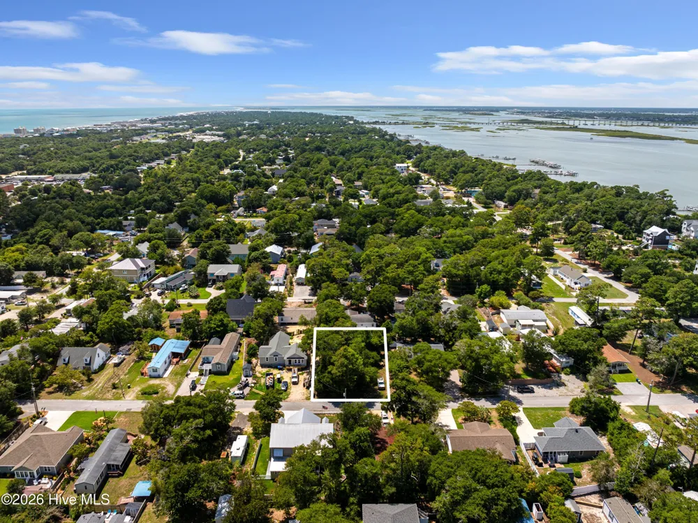 311 Lamroc Drive Emerald Isle, NC 28594