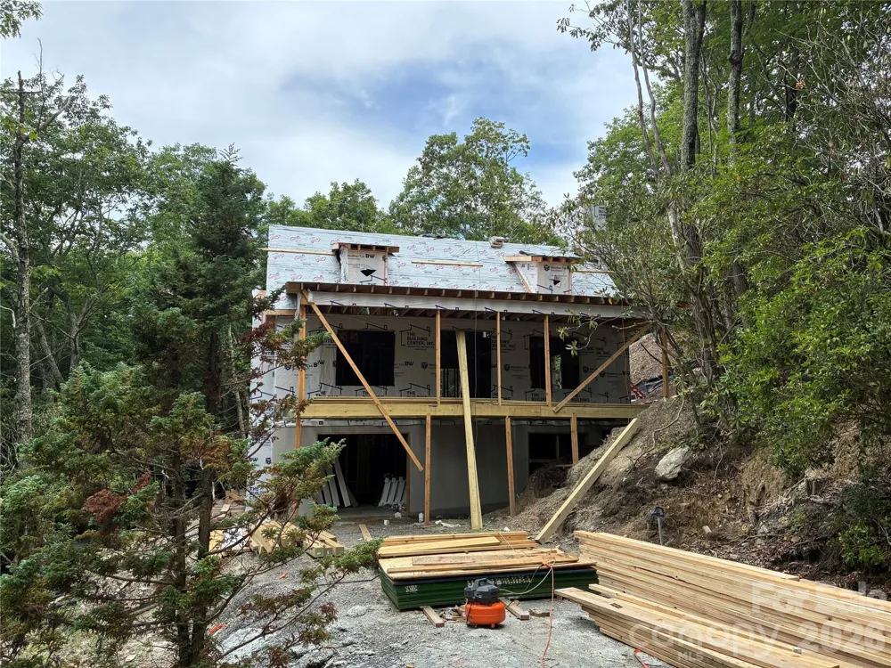 201 Jans Mountain Road Blowing Rock, NC 28605