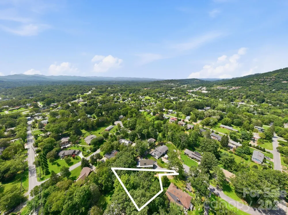50 Alclare Court Asheville, NC 28804