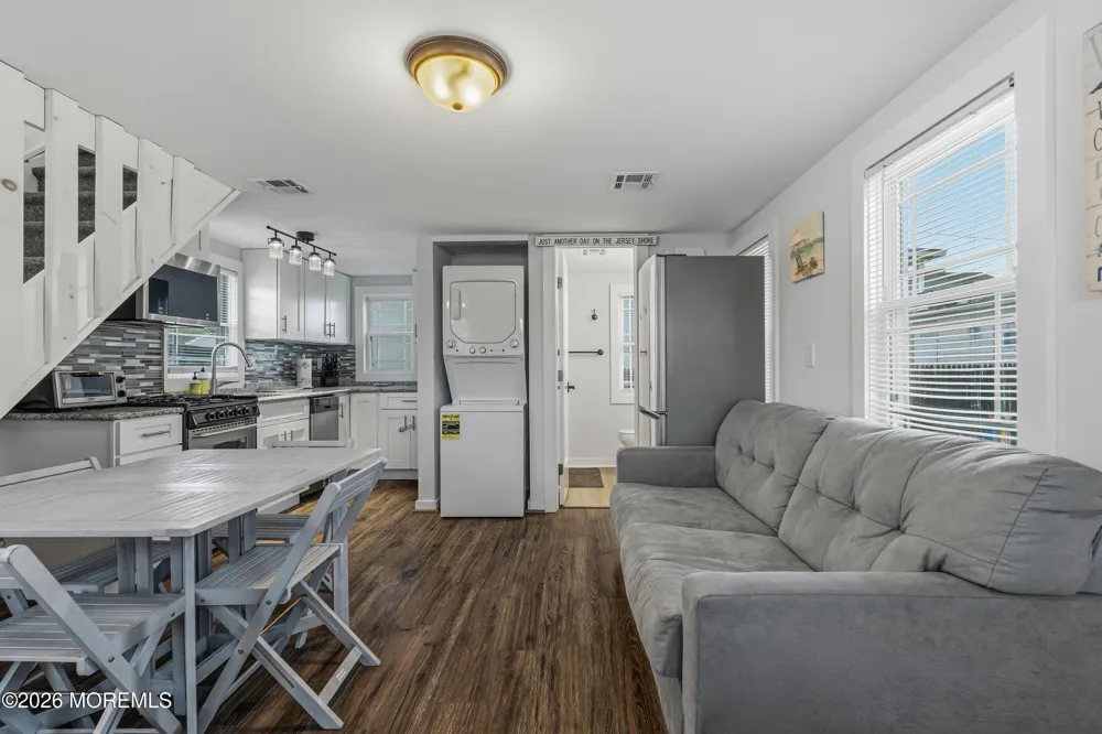 313 Grant Avenue Seaside Heights, NJ 08751