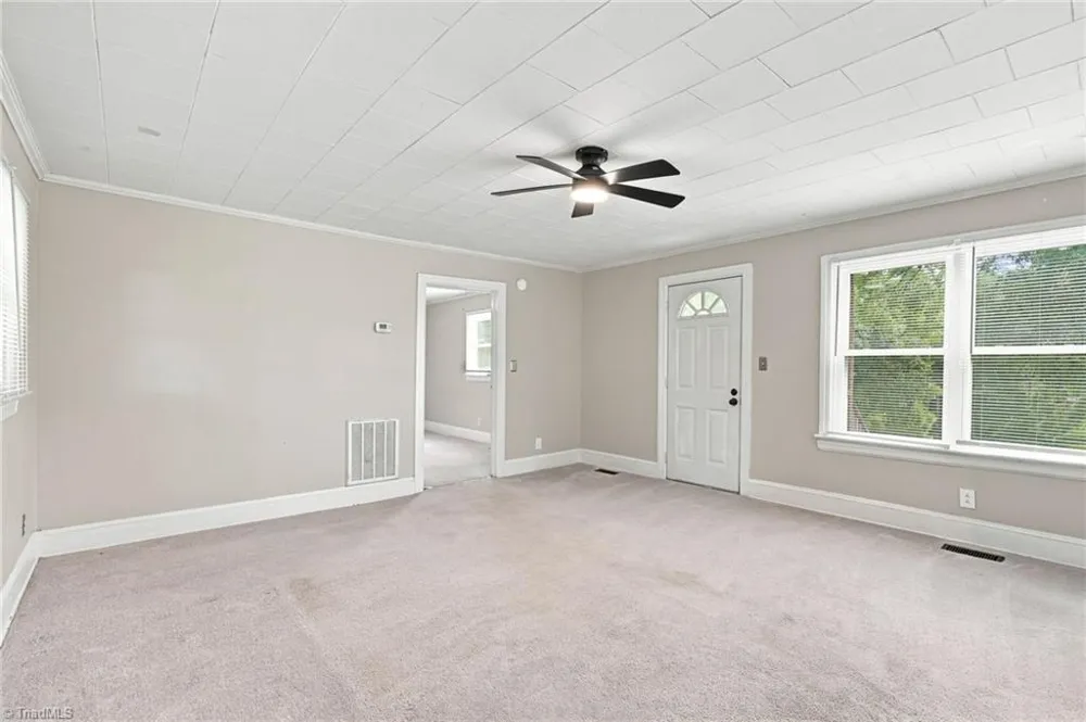 2138 Nc Highway 62 Burlington, NC 27217