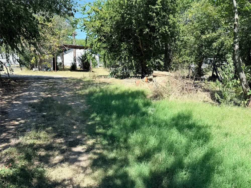 824 Indiana Street Graham, TX 76450