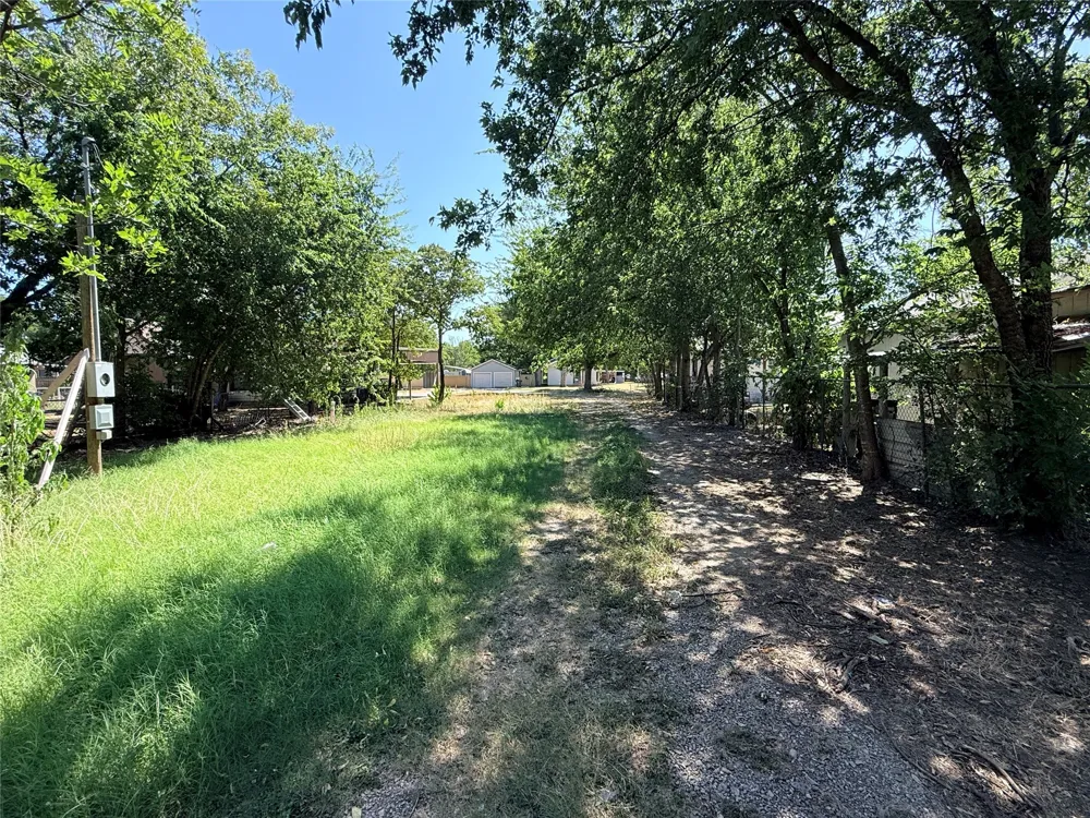 824 Indiana Street Graham, TX 76450