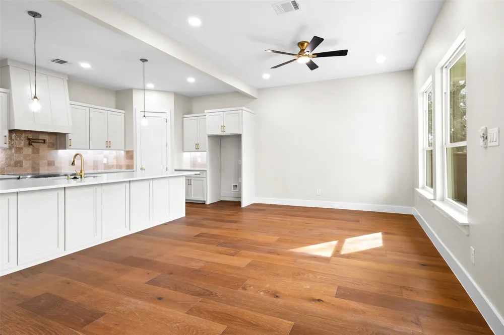7133 Stone Villa Circle North Richland Hills, TX 76182
