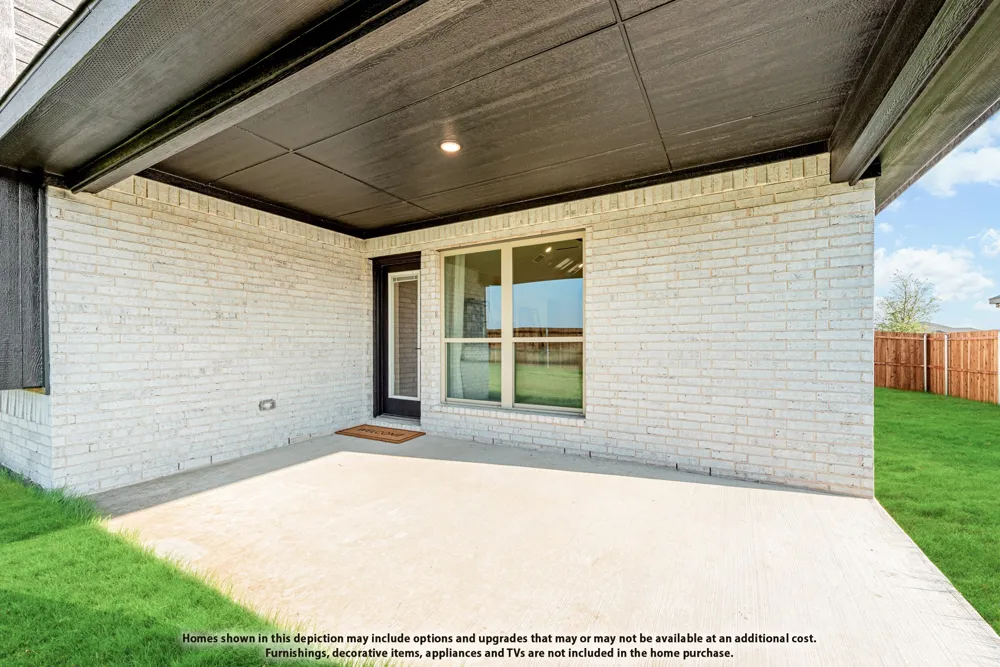 325 Tony Street Burleson, TX 76028