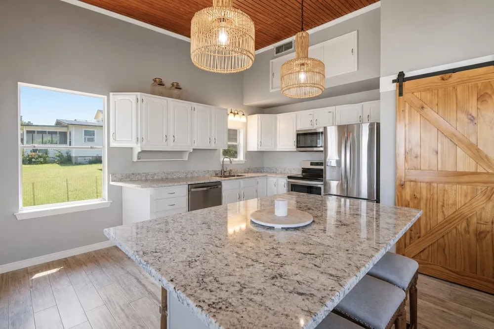 6820 Briar Road Azle, TX 76020