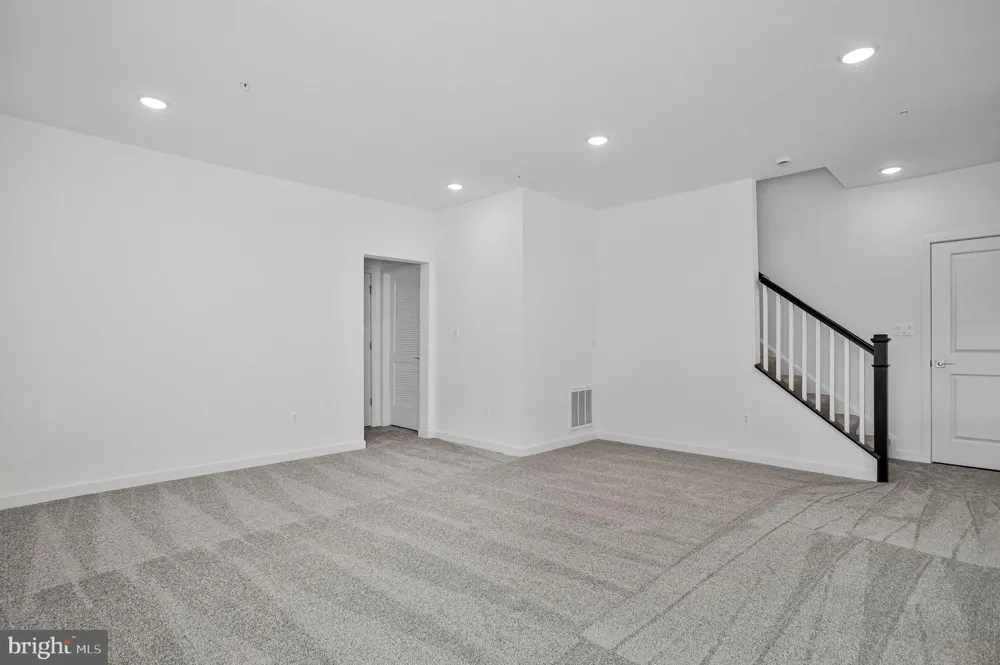 5723 HOWARD DRIVE Glen Burnie, MD 21061