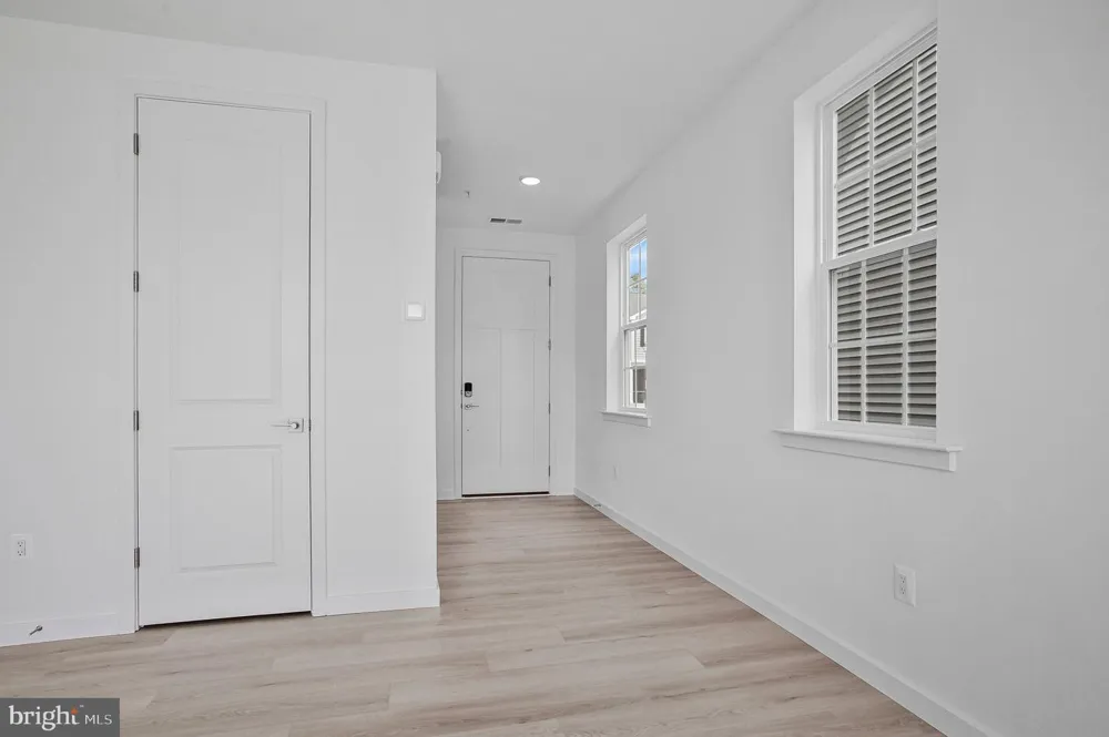 5723 HOWARD DRIVE Glen Burnie, MD 21061