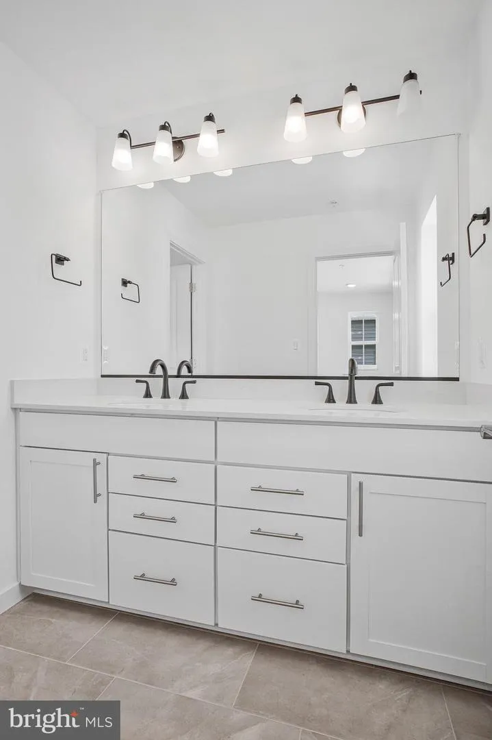 5723 HOWARD DRIVE Glen Burnie, MD 21061