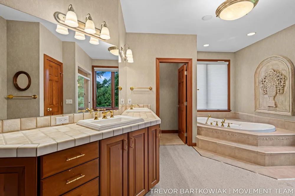 2696 Middle Lake Road Dalton Township, MI 49457