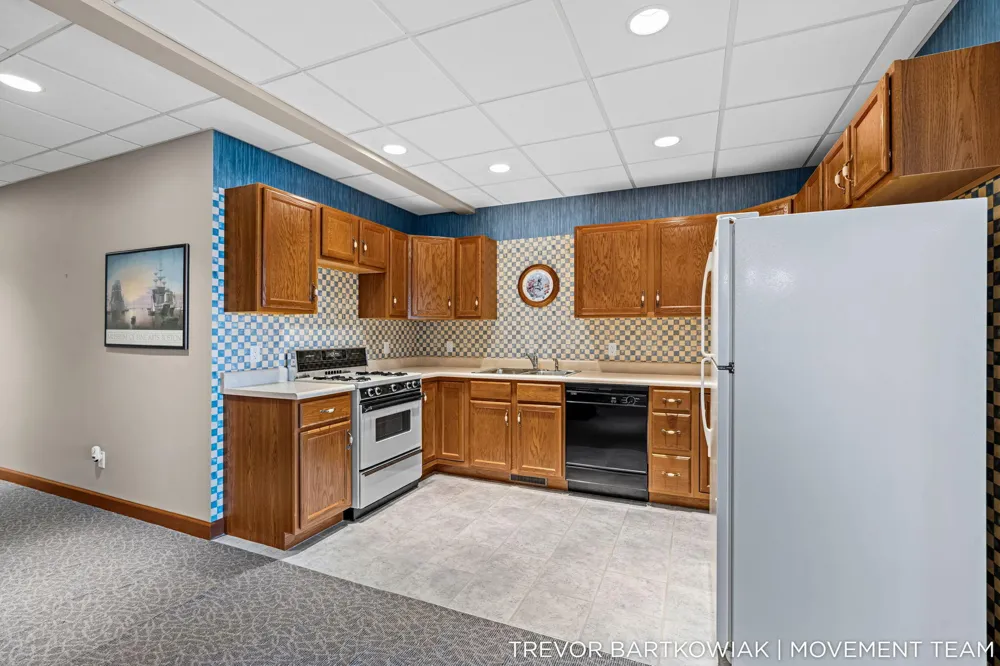 2696 Middle Lake Road Dalton Township, MI 49457