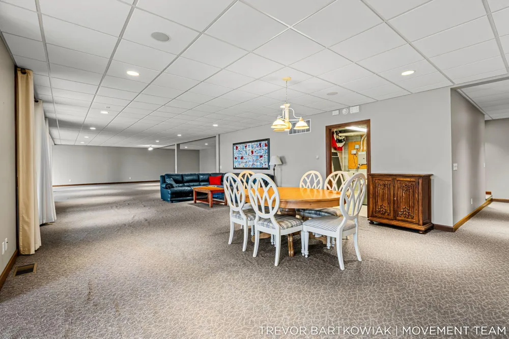 2696 Middle Lake Road Dalton Township, MI 49457