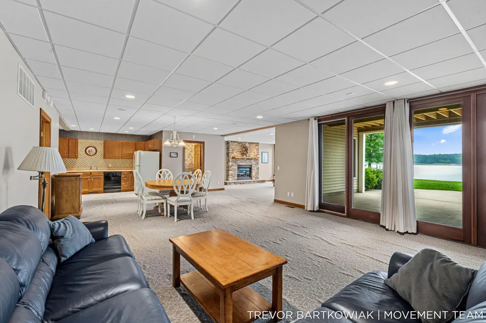 2696 Middle Lake Road Dalton Township, MI 49457