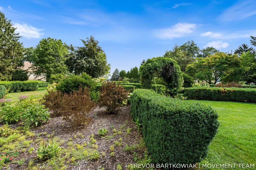2696 Middle Lake Road Dalton Township, MI 49457