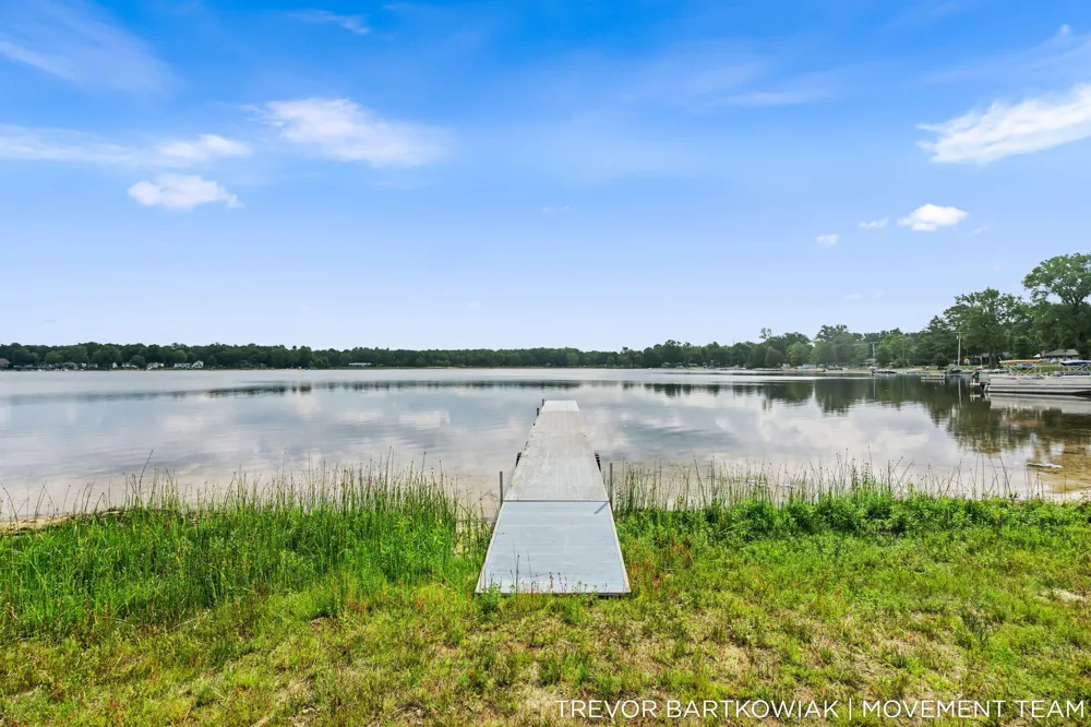 2696 Middle Lake Road Dalton Township, MI 49457