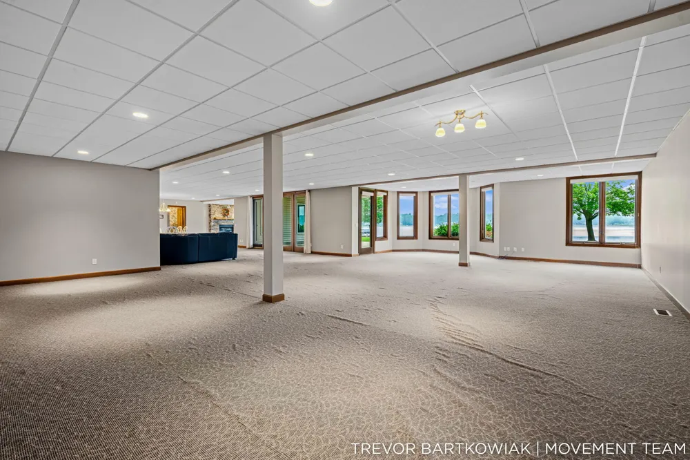 2696 Middle Lake Road Dalton Township, MI 49457