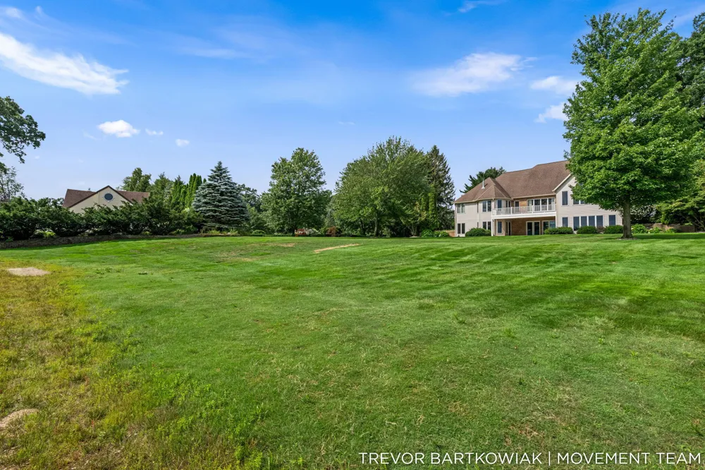 2696 Middle Lake Road Dalton Township, MI 49457