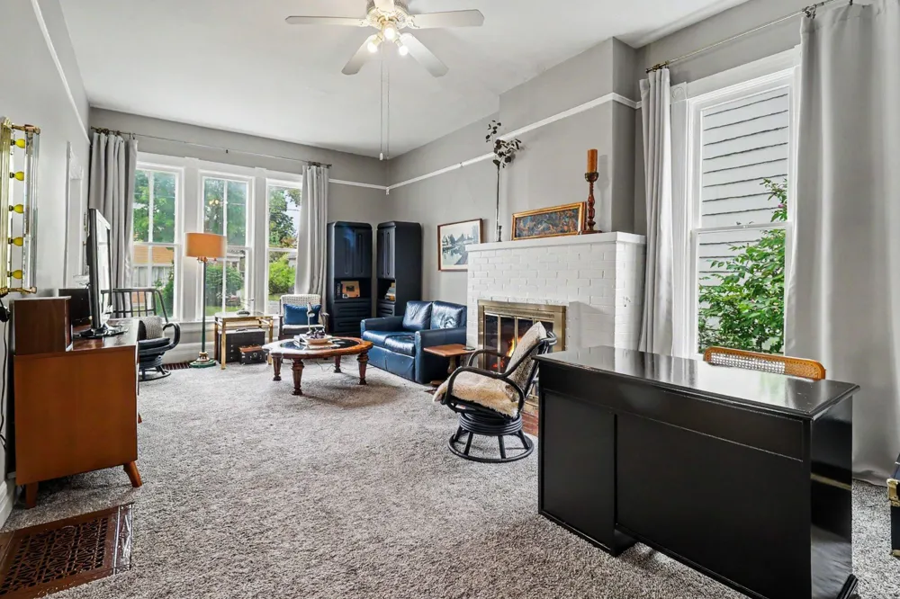 531 Fairview Avenue Manistee City, MI 49660