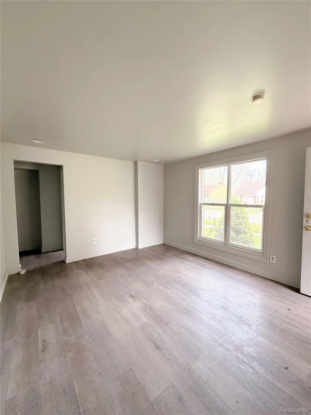 15815 Evergreen Road Detroit City, MI 48223