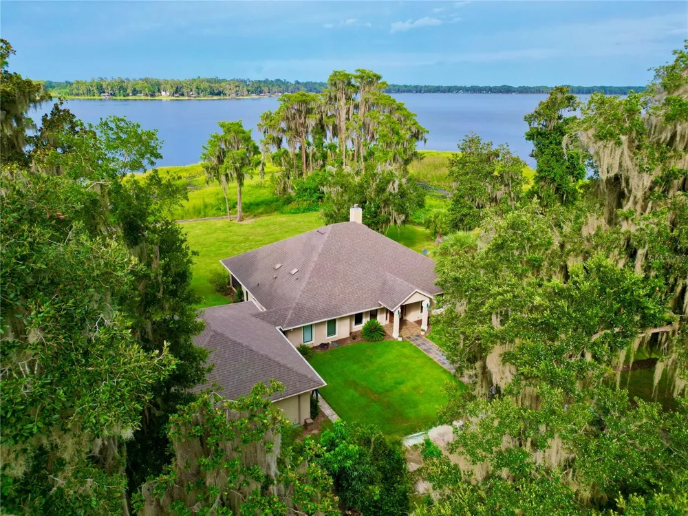 20924 NE 132ND AVENUE Waldo, FL 32694