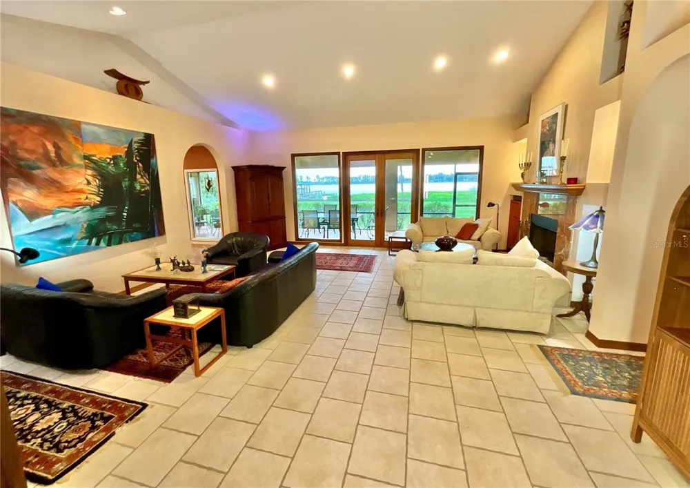 20924 NE 132ND AVENUE Waldo, FL 32694