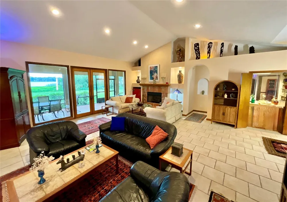 20924 NE 132ND AVENUE Waldo, FL 32694