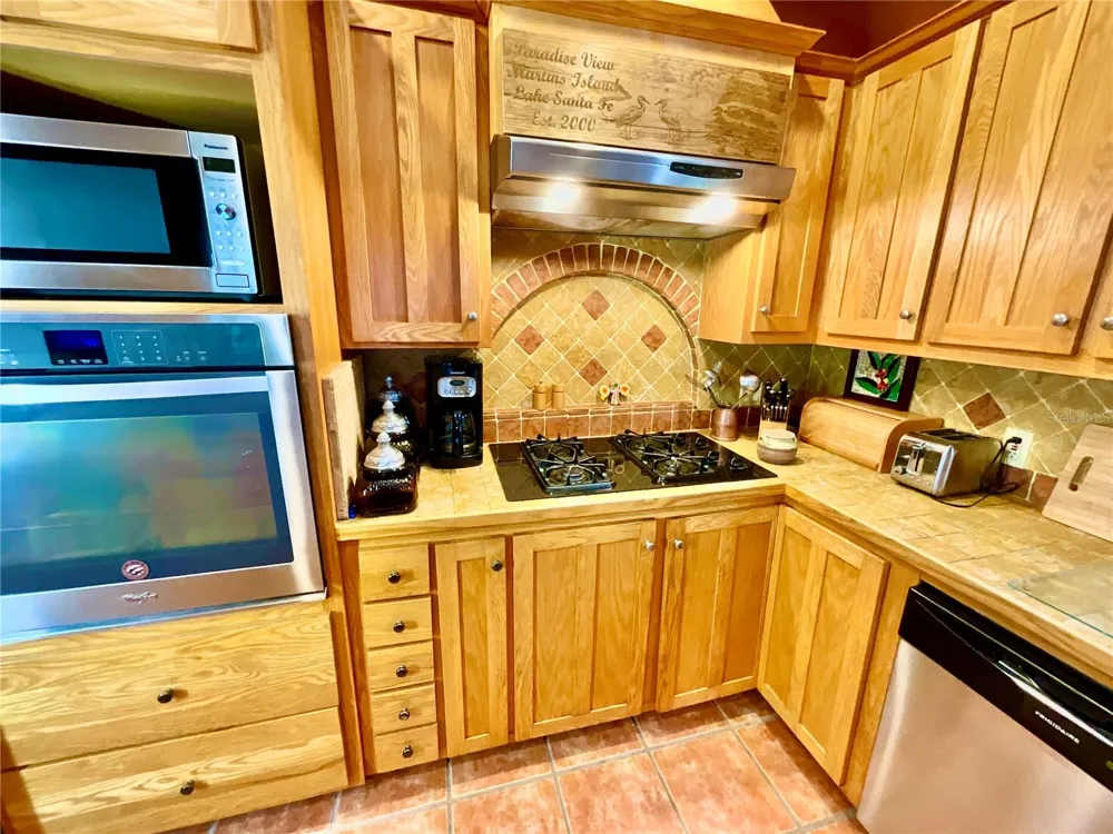 20924 NE 132ND AVENUE Waldo, FL 32694