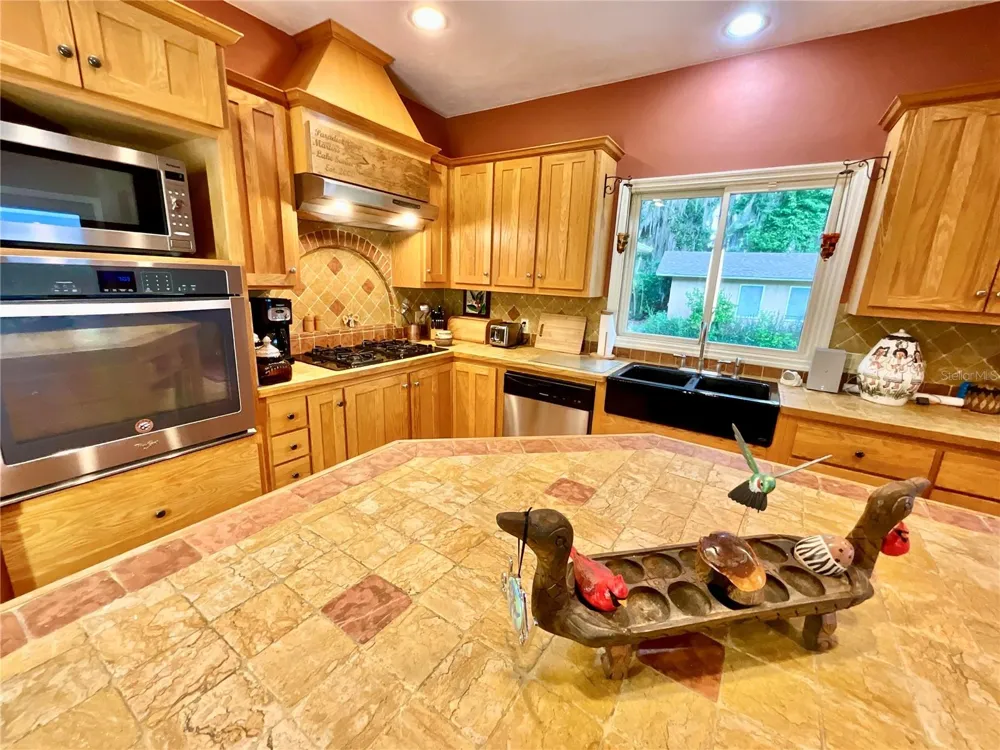 20924 NE 132ND AVENUE Waldo, FL 32694