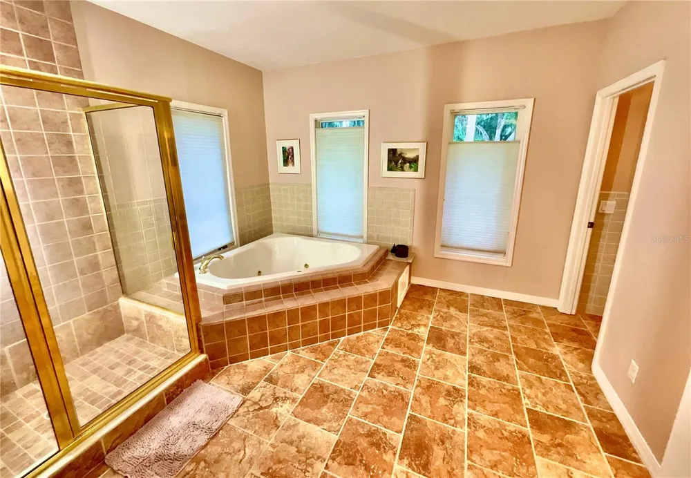 20924 NE 132ND AVENUE Waldo, FL 32694