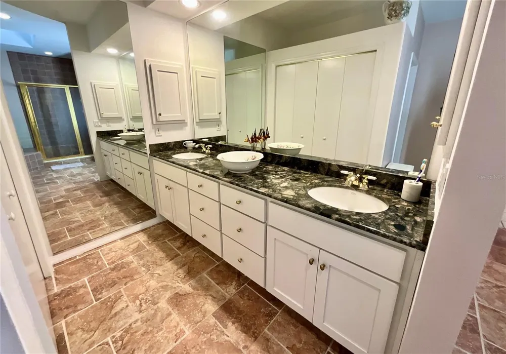 20924 NE 132ND AVENUE Waldo, FL 32694