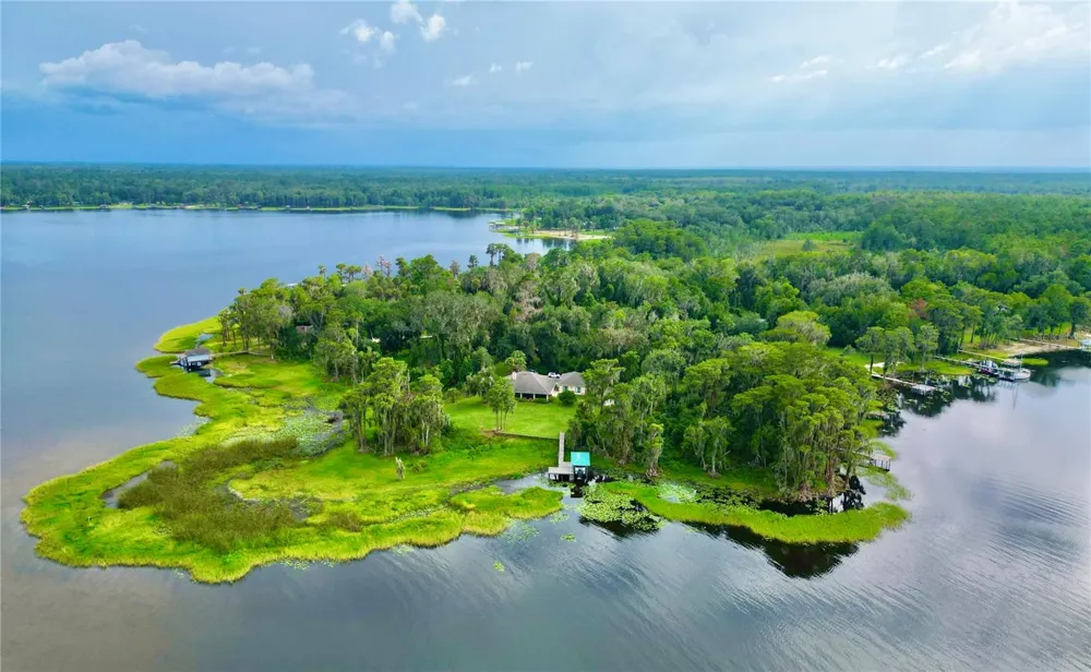 20924 NE 132ND AVENUE Waldo, FL 32694