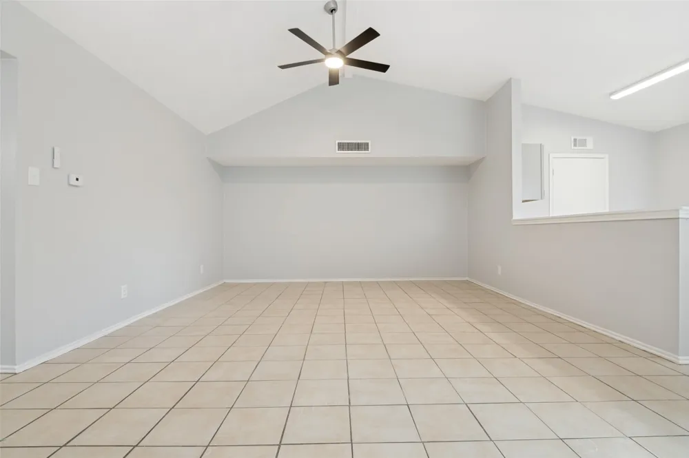 3006 Oak Ridge Place Grand Prairie, TX 75052