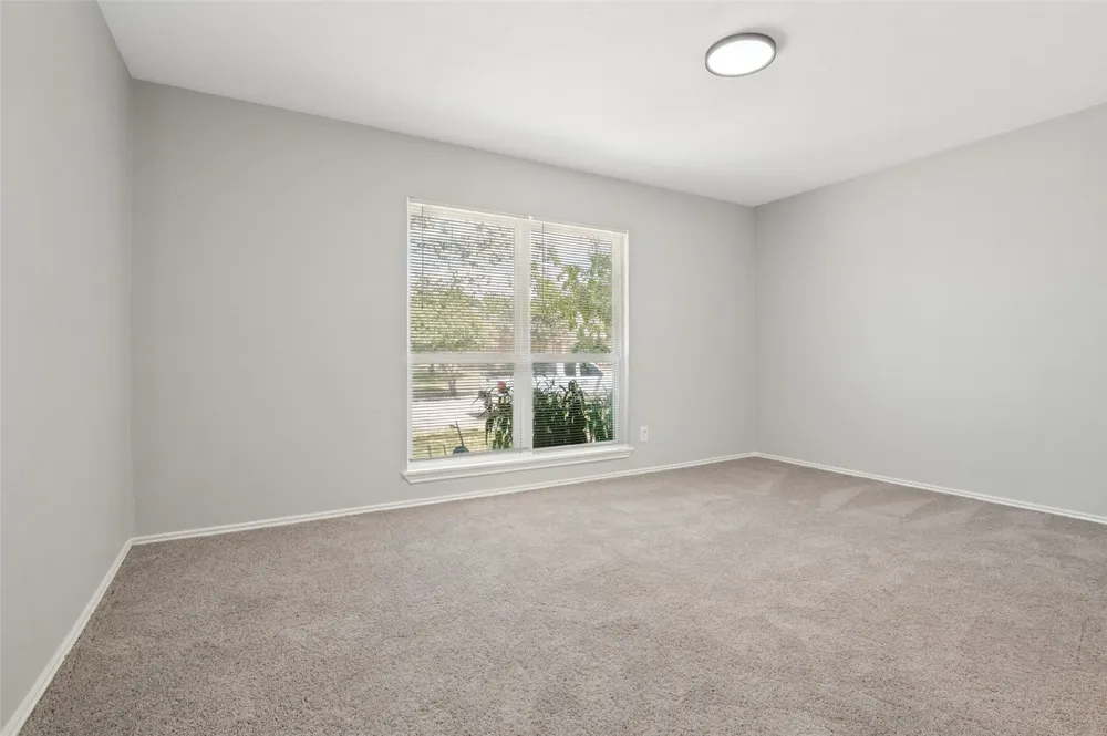 3006 Oak Ridge Place Grand Prairie, TX 75052