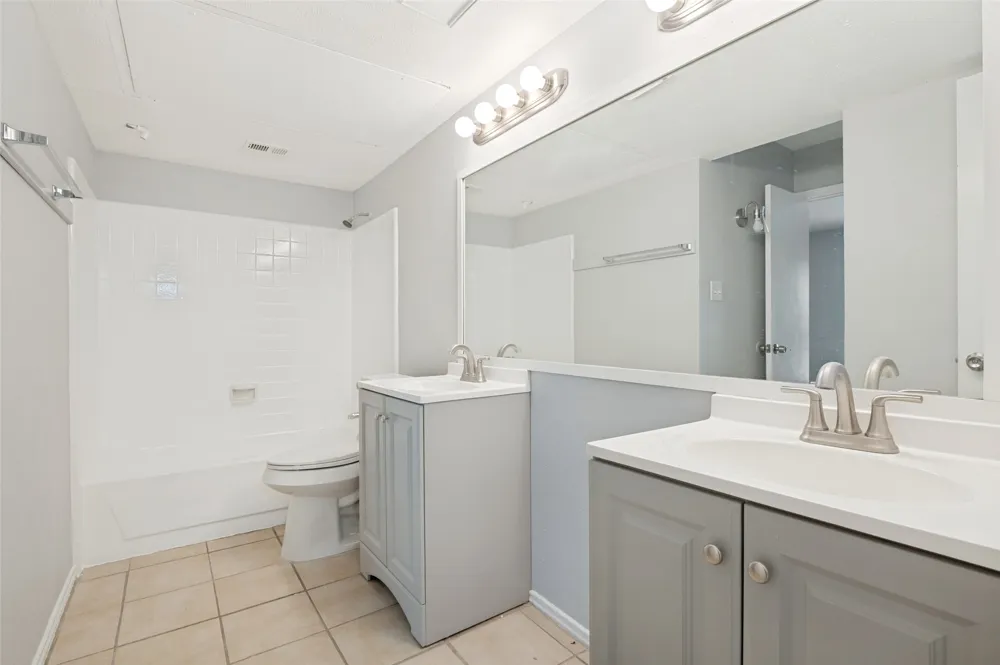 3006 Oak Ridge Place Grand Prairie, TX 75052
