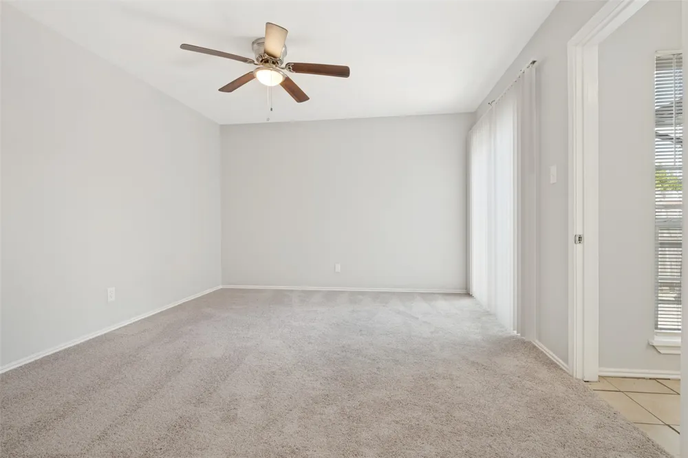 3006 Oak Ridge Place Grand Prairie, TX 75052