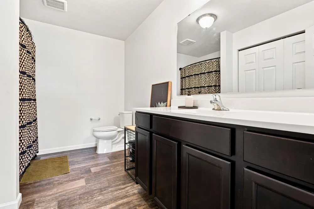 4987 Meadow Brown Drive Hudsonville, MI 49426