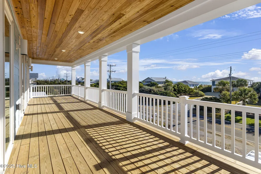 408 S Anderson Boulevard #. Topsail Beach, NC 28445