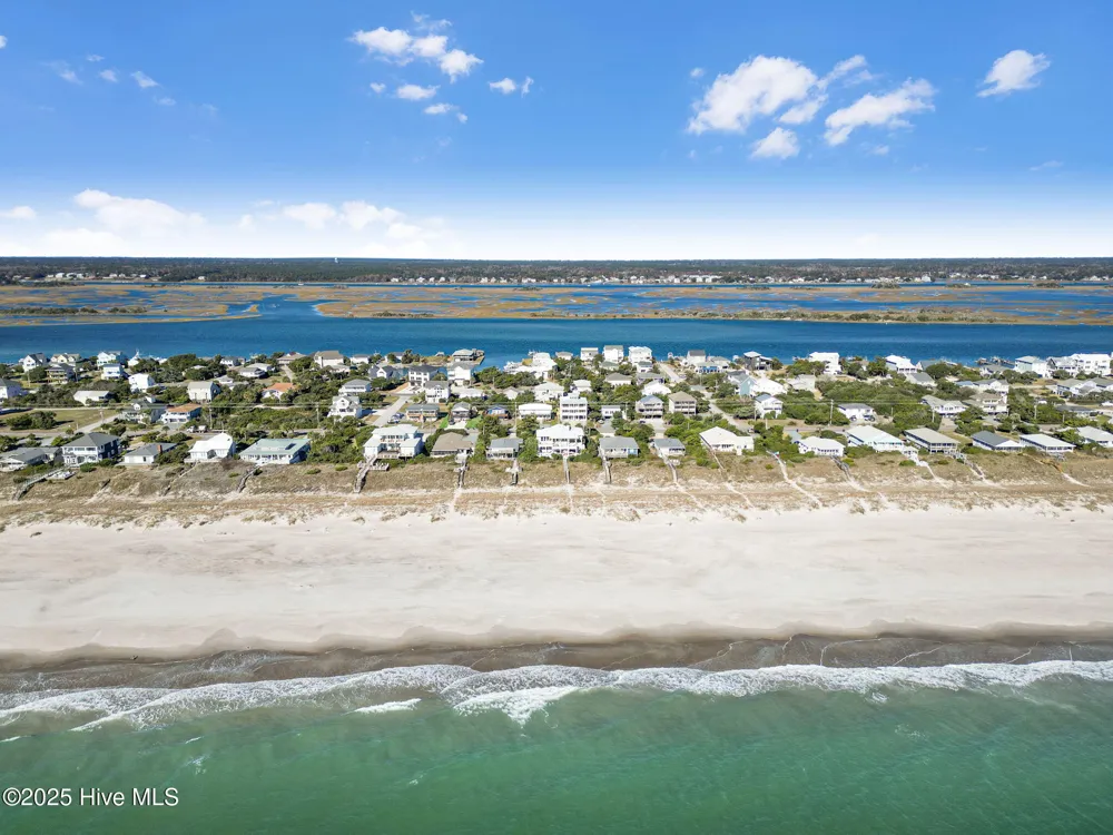 408 S Anderson Boulevard #. Topsail Beach, NC 28445