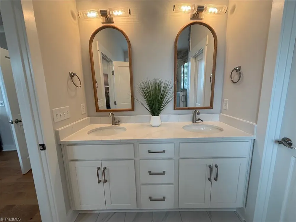 408 S Anderson Boulevard Topsail Beach, NC 28445