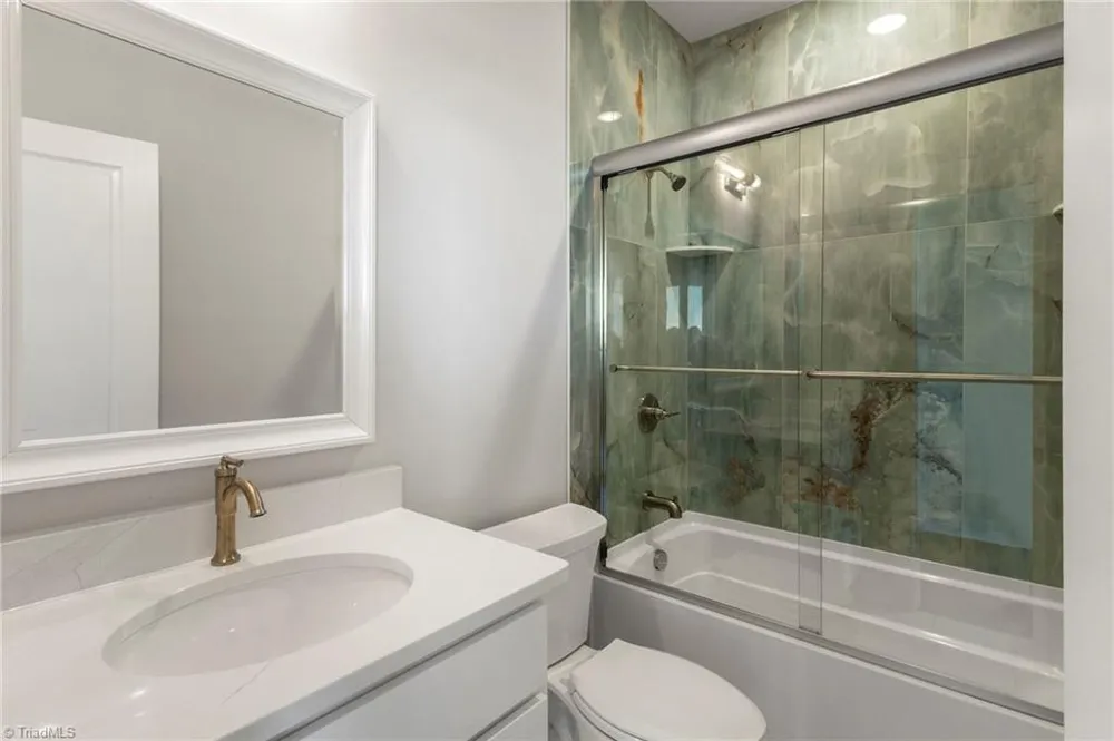 408 S Anderson Boulevard Topsail Beach, NC 28445