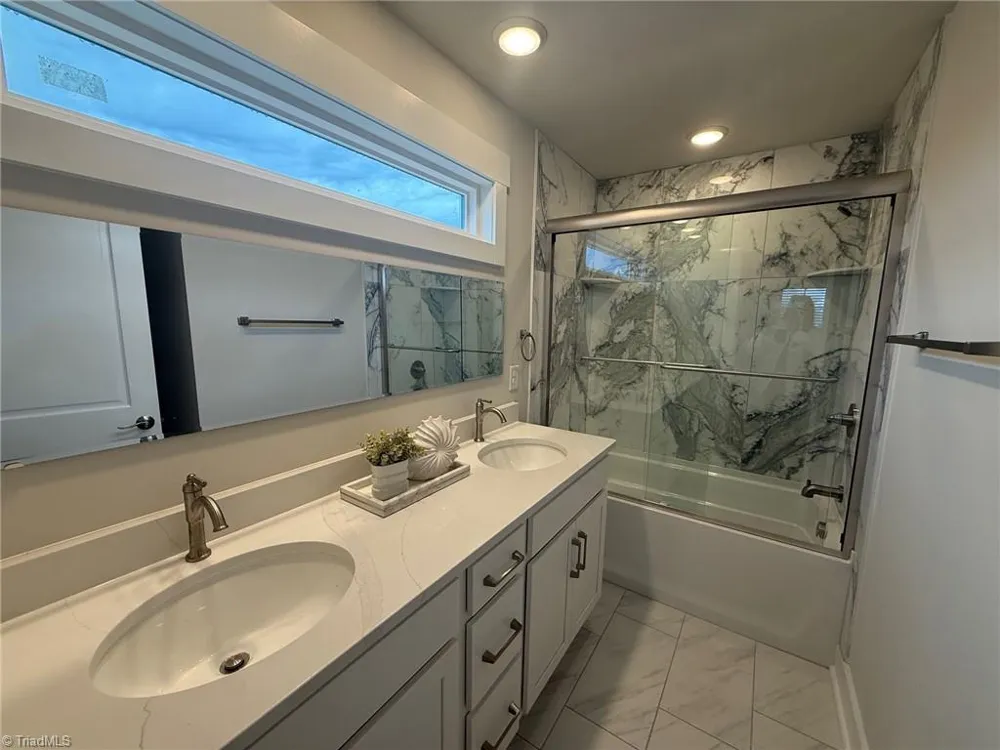 408 S Anderson Boulevard Topsail Beach, NC 28445