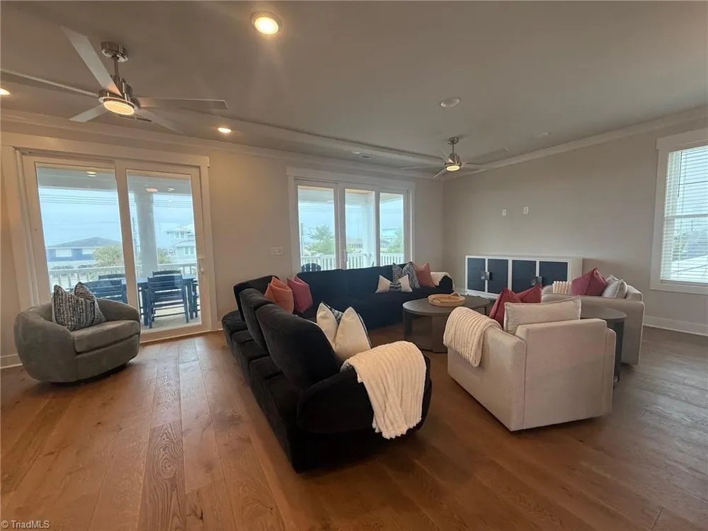 408 S Anderson Boulevard Topsail Beach, NC 28445