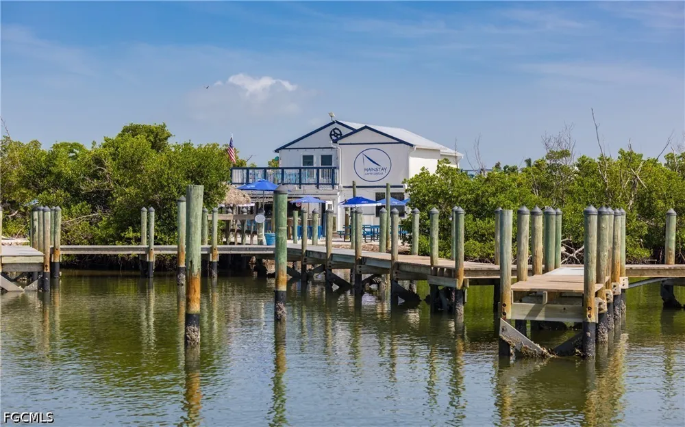 Smugglers Drive Captiva, FL 33924