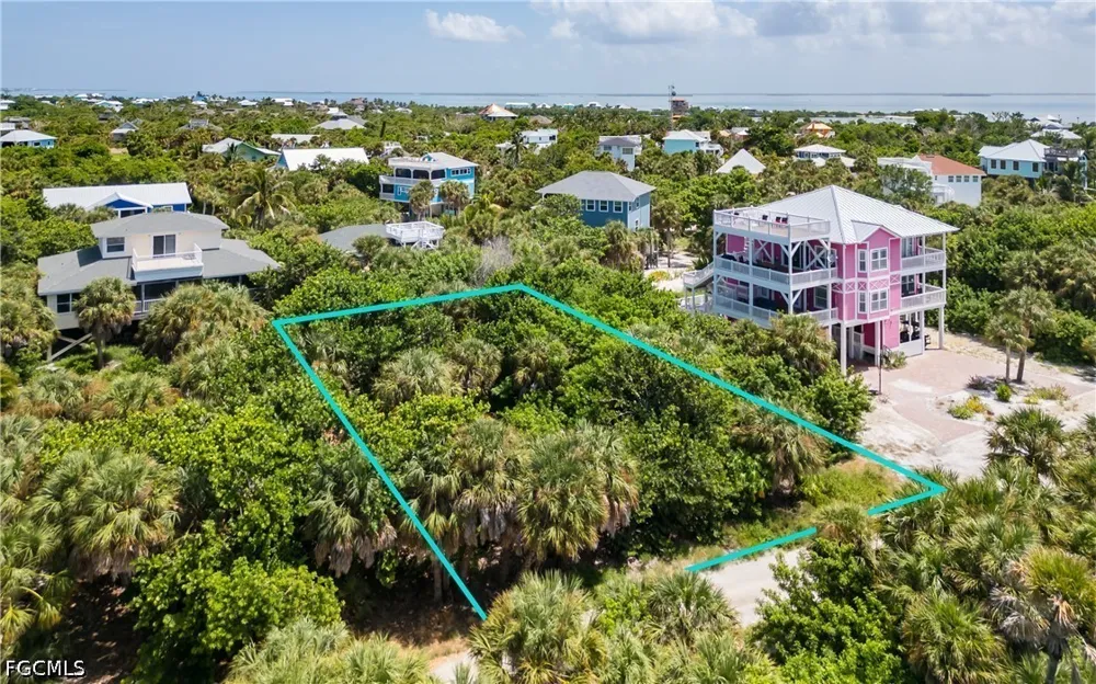 Smugglers Drive Captiva, FL 33924